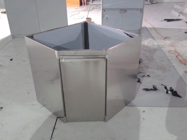 不銹鋼中央臺(tái)批發(fā)廠家 不銹鋼中央臺(tái)批發(fā)廠家