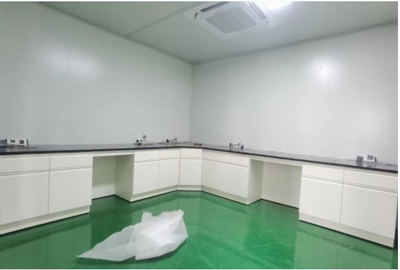 山東全鋼實驗臺廠家