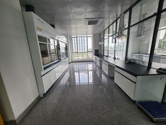 山東全鋼實(shí)驗(yàn)臺(tái)廠家